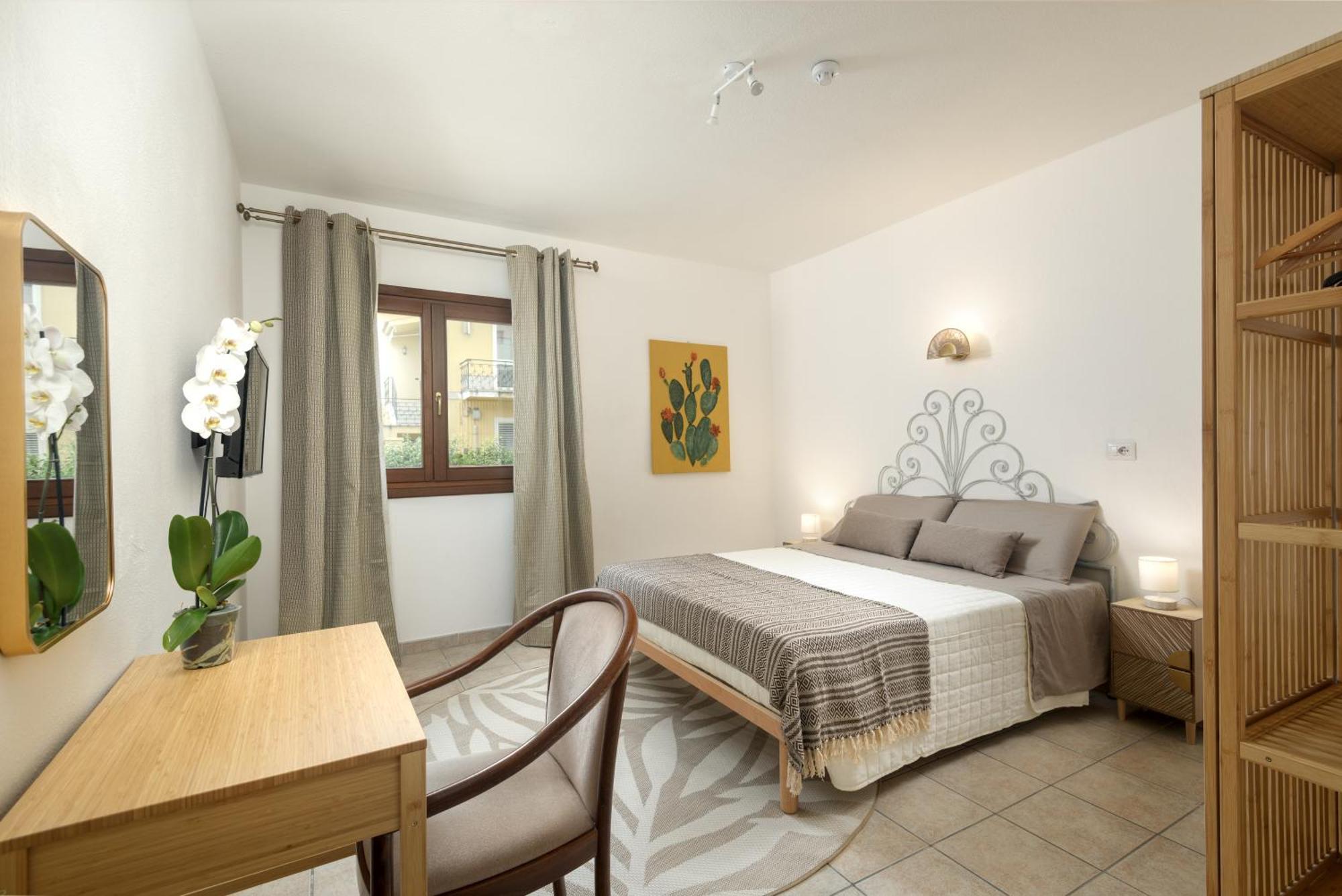 Hotel Moderno Olbia Buitenkant foto