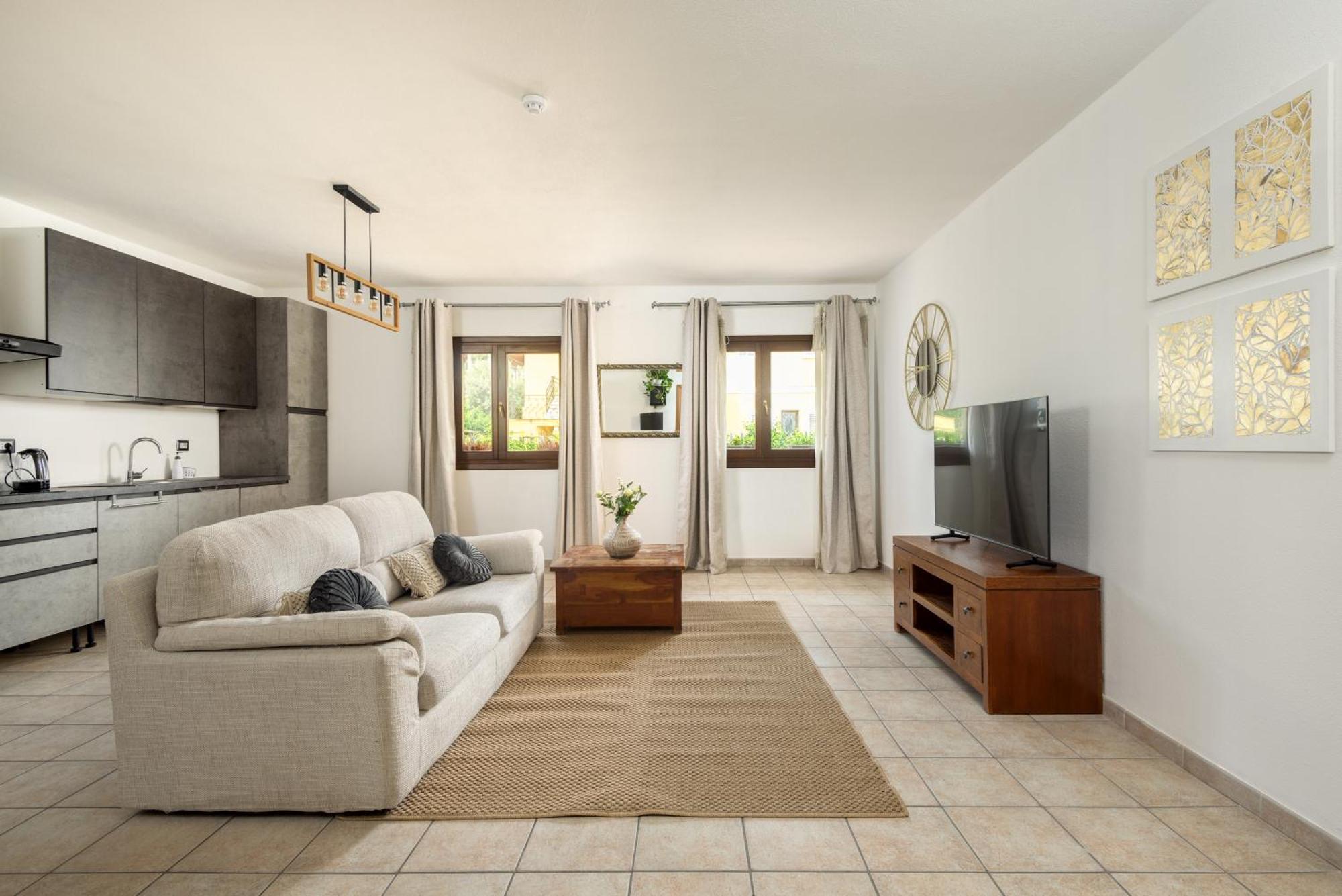 Hotel Moderno Olbia Buitenkant foto