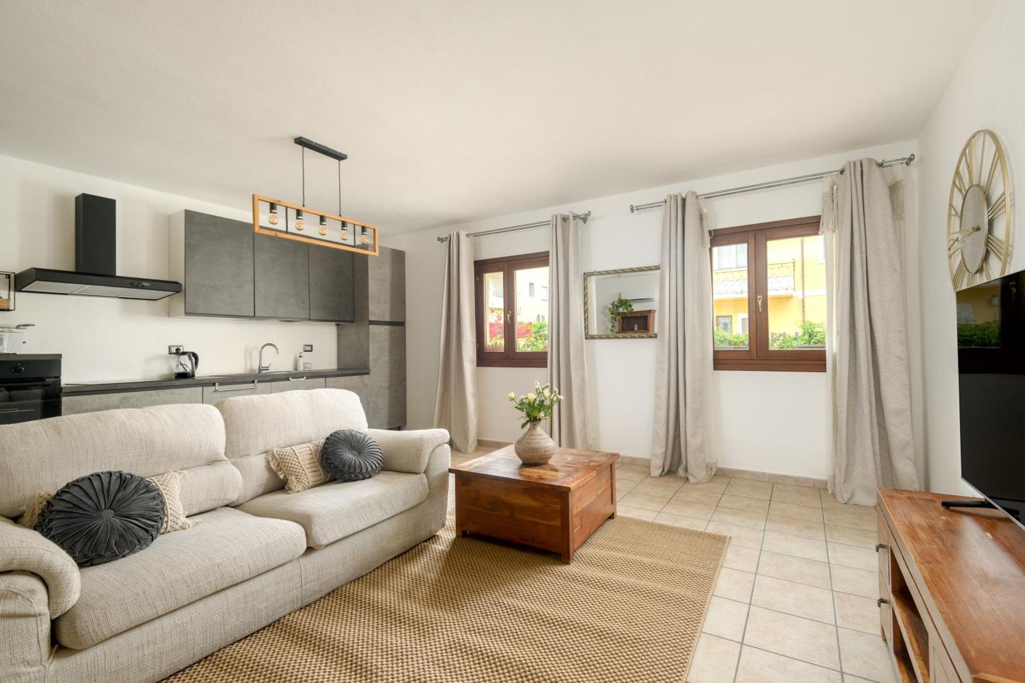 Hotel Moderno Olbia Buitenkant foto